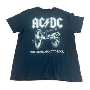 AC/DC “For Those About to Rock” Graphic Tee – Men’s XL